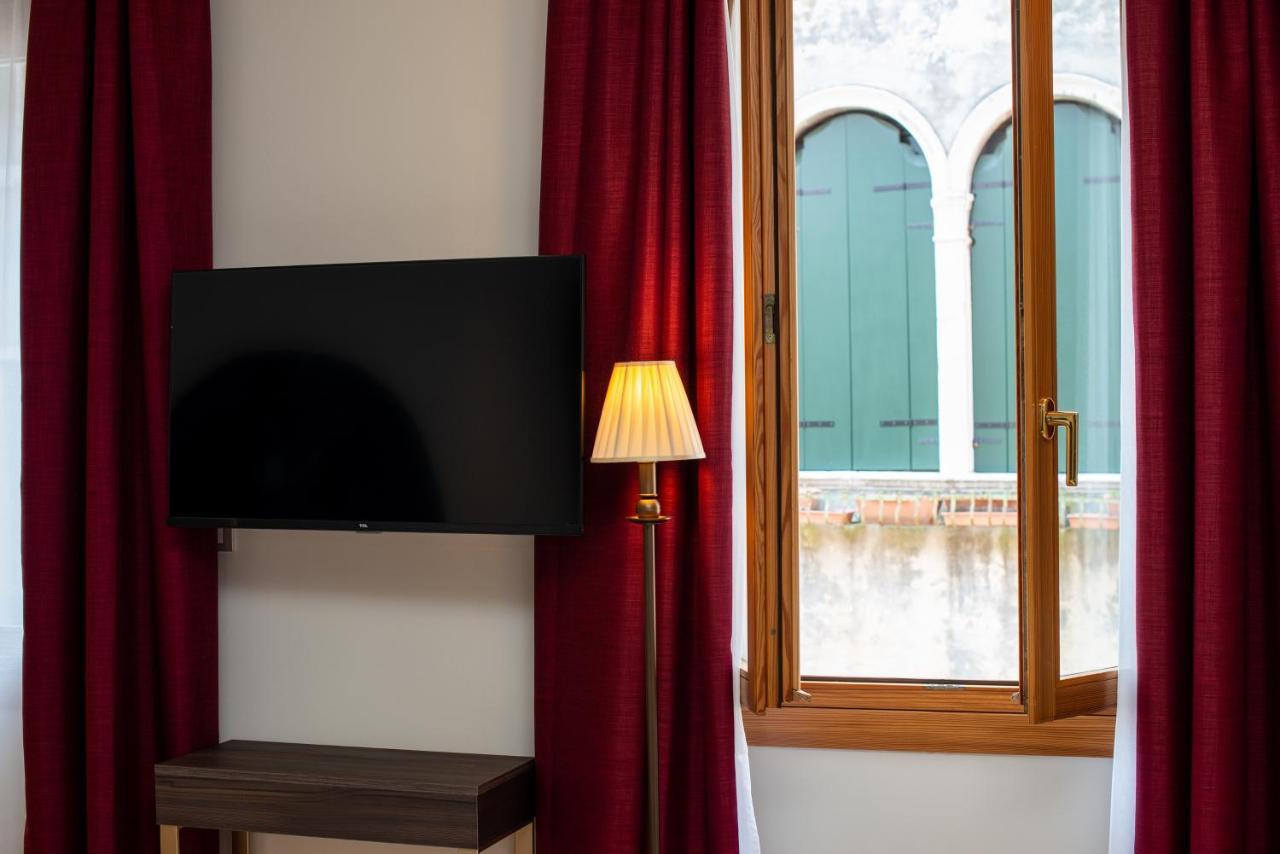 Palazzina Fortuny Bed & Breakfast Venedig