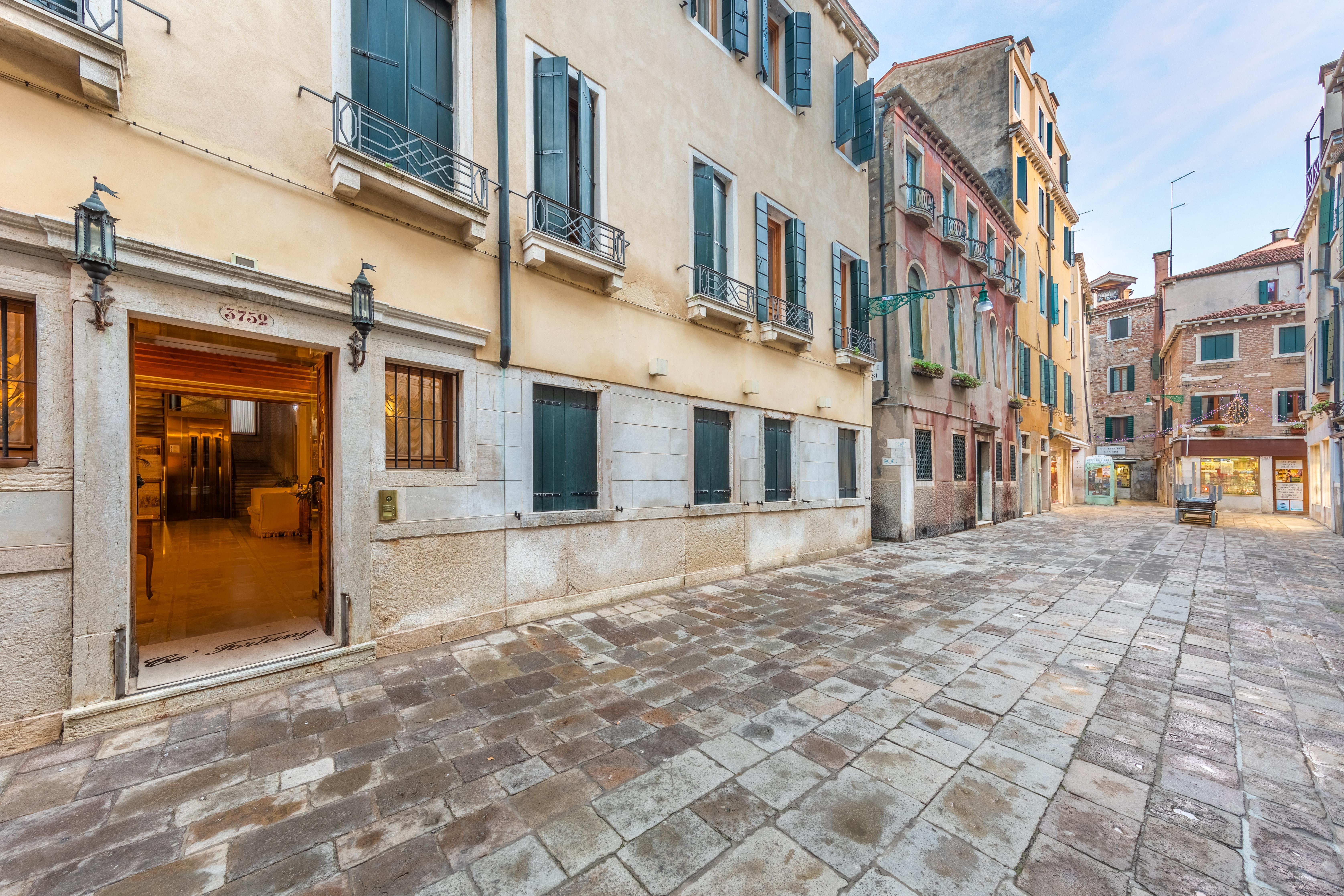 Bed & Breakfast Palazzina Fortuny Venedig